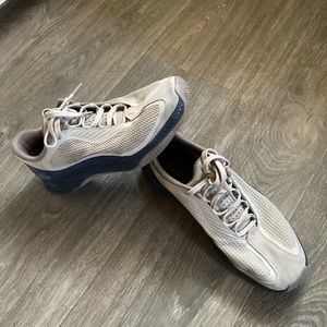 Rad One Global Shoes